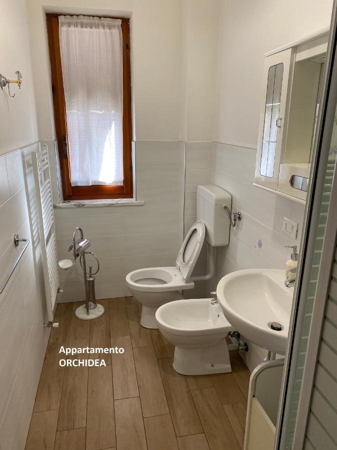 Aparthotel I Fiori Di Pietra Pietra Ligure Exterior foto